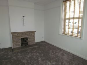 Living Room- click for photo gallery